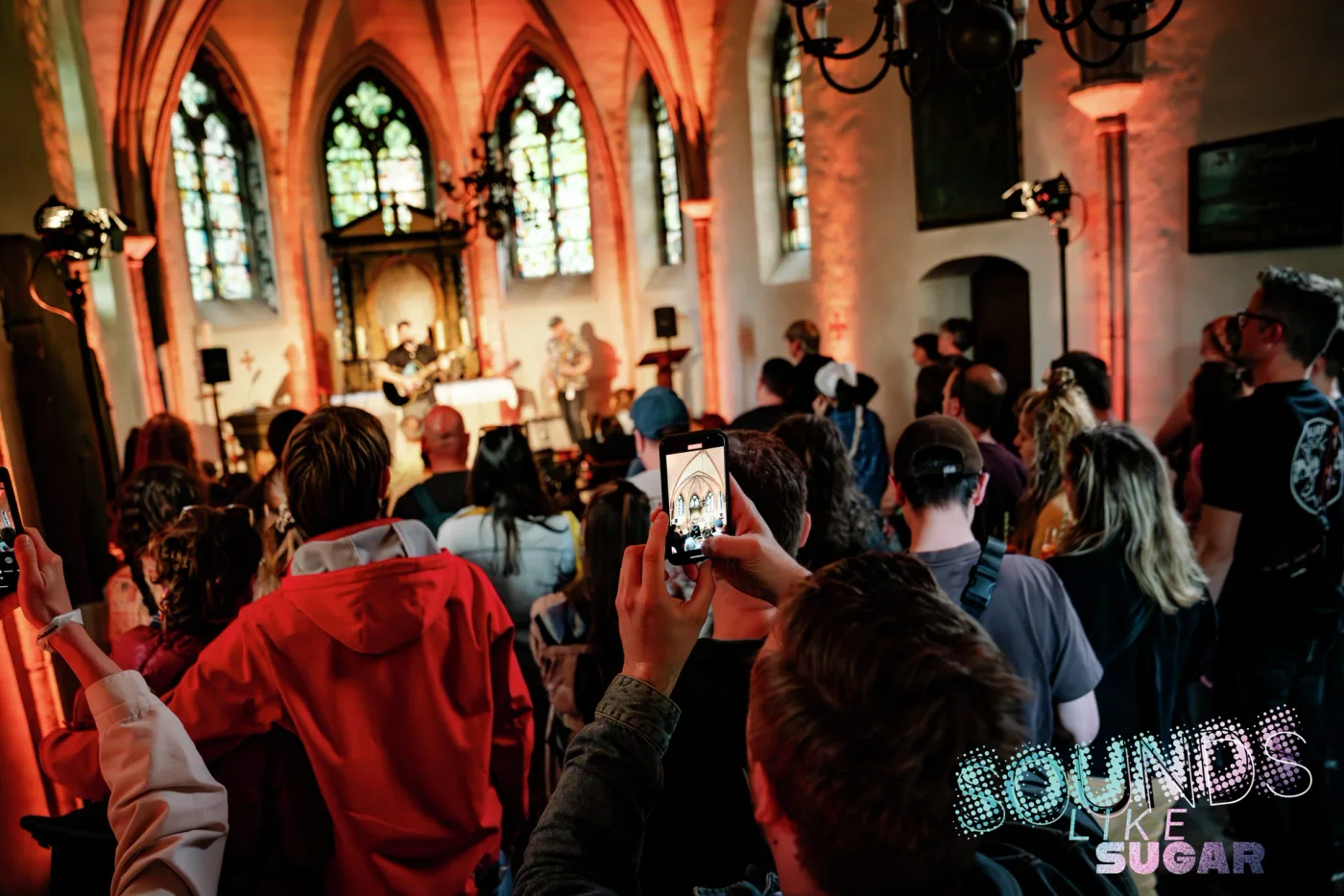 Sounds Like Sugar – scene og publikum