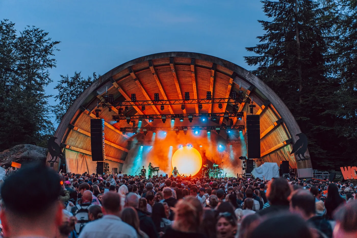 Ravnedalen Live – scene og publikum