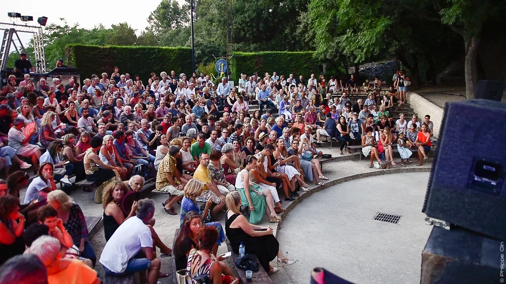 Festival De Robion – scene og publikum