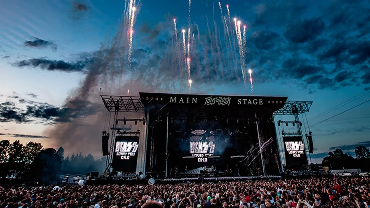 Tons of Rock med Main Stage, fyrverkeri og et stort rockepublikum