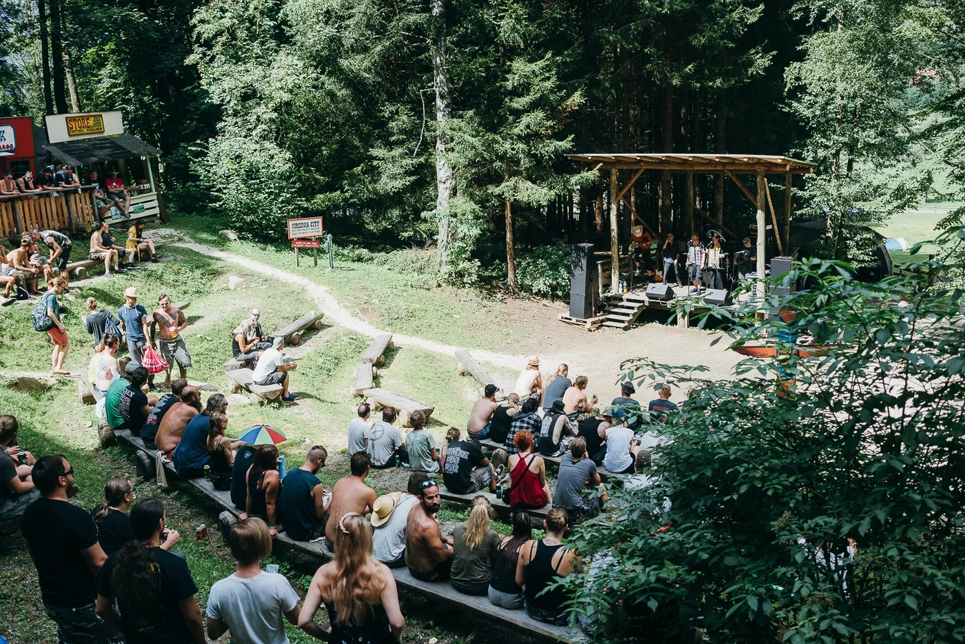 Sauzipf Rocks – scene og publikum